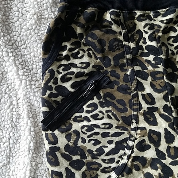 Urban Groove Cheetah Balera Dance Pants Large - Picture 6 of 8